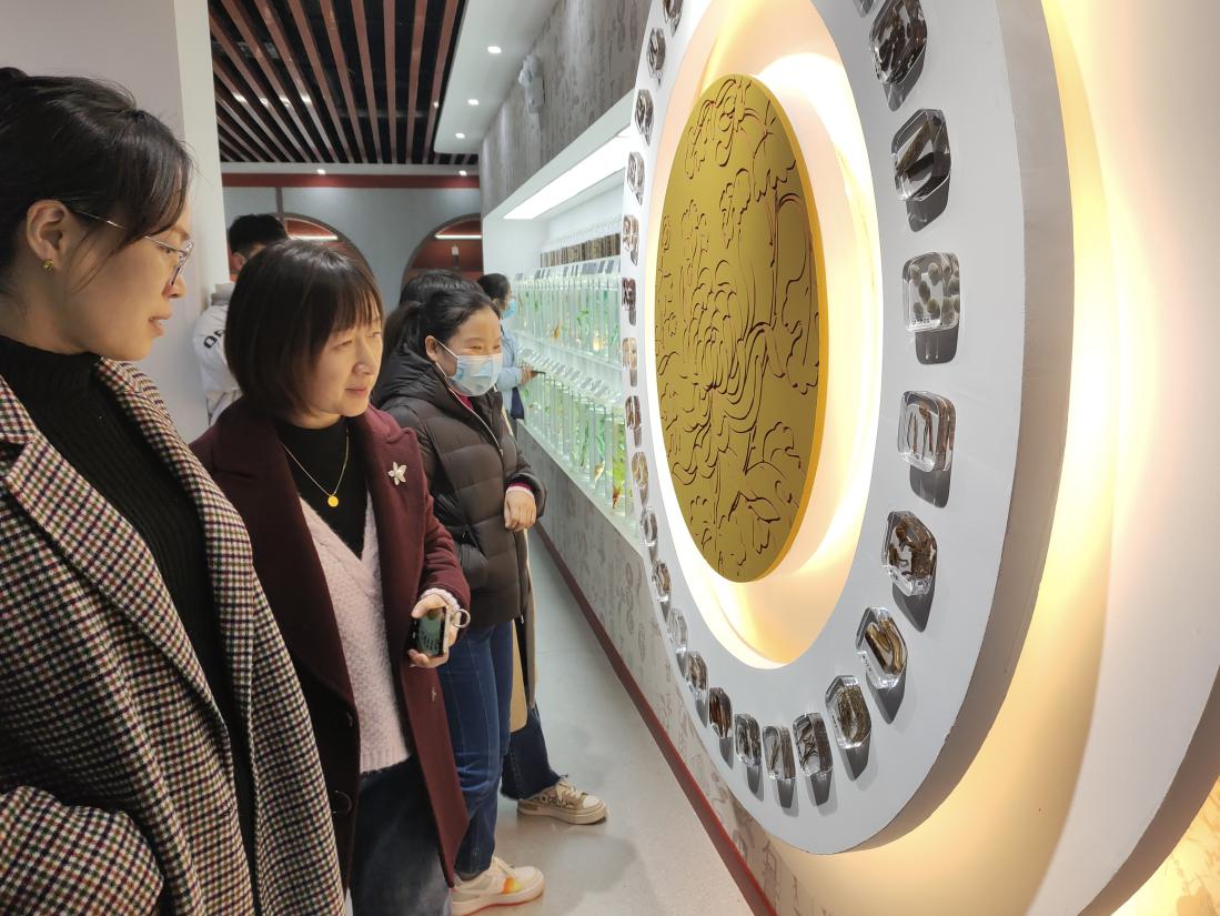 mmexport1677568729430