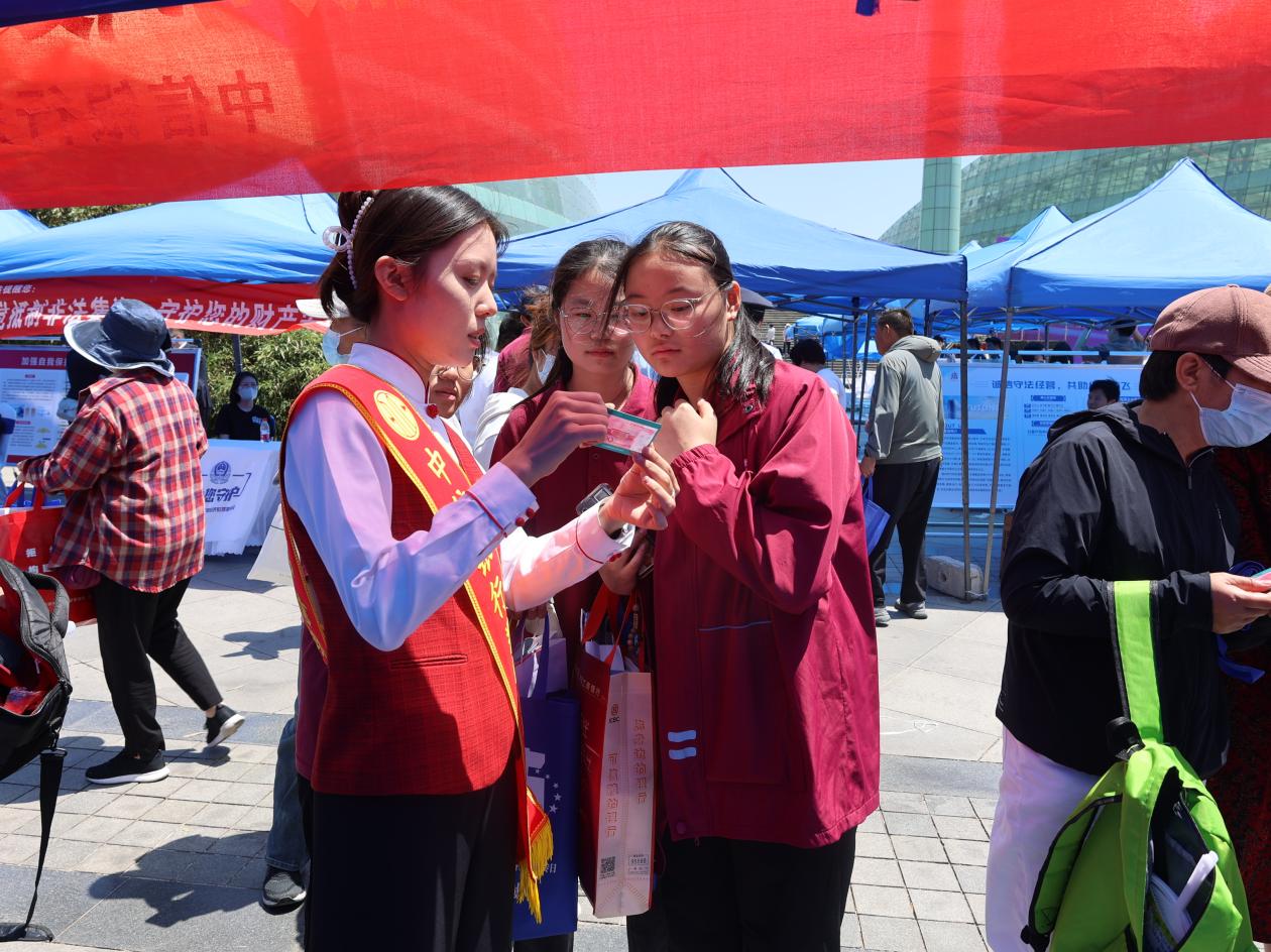 82fc6fe4dd6588256ce8b4e4143e2d2 82fc6fe4dd6588256ce8b4e4143e2d2