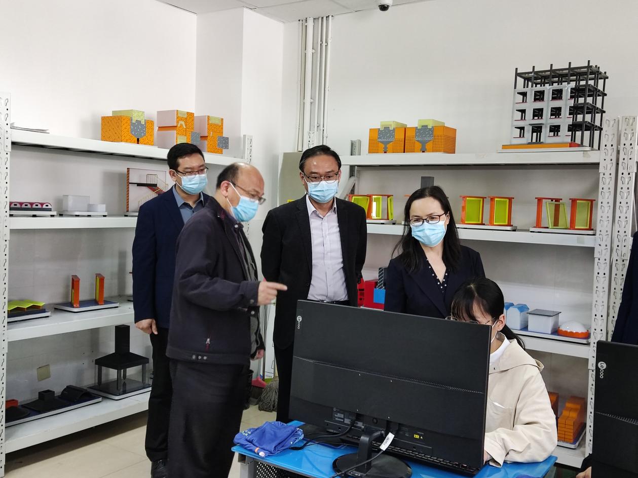 42CDE197F66683E35CC78AC8691BAF1D